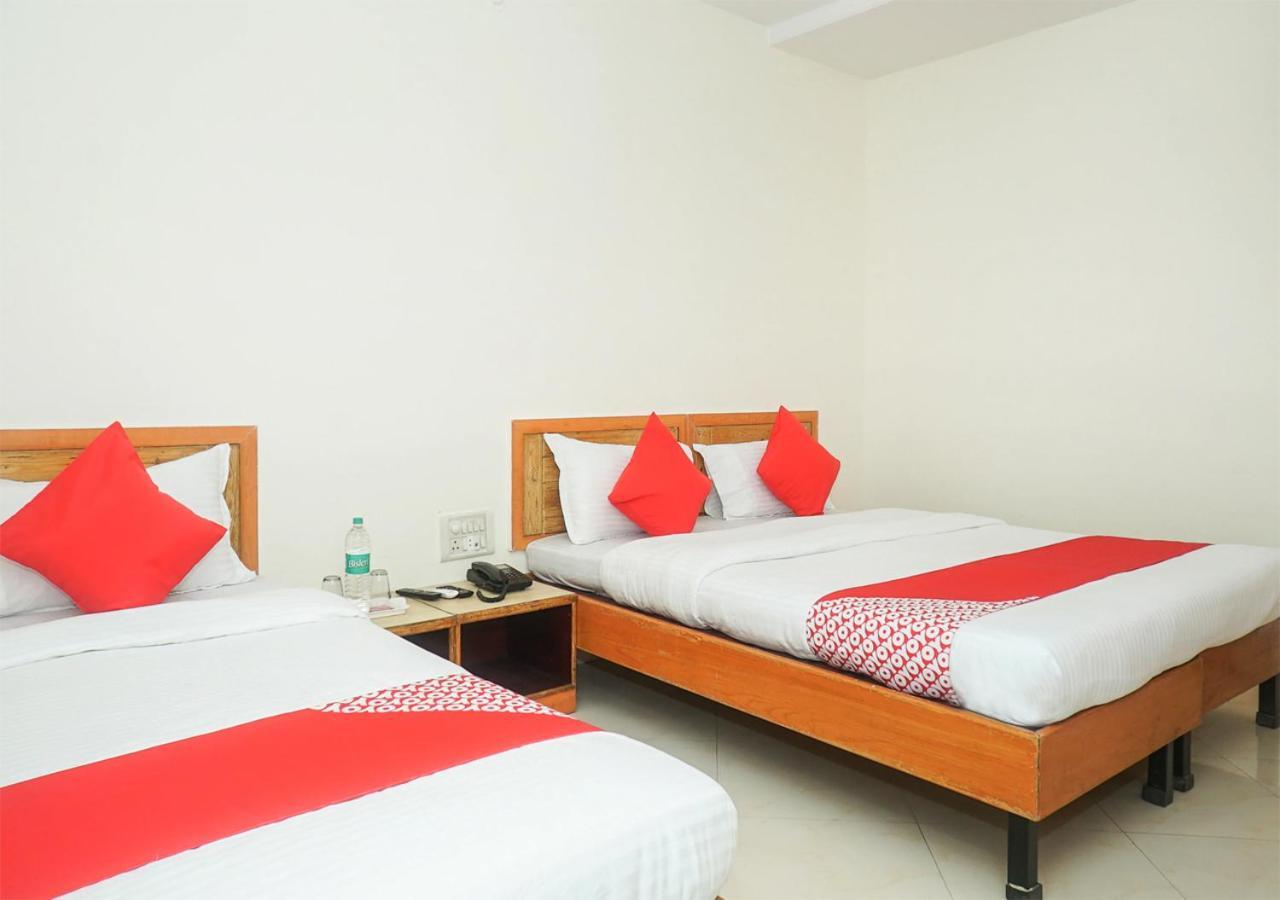 Hotel Wayfare Shirdi Ngoại thất bức ảnh