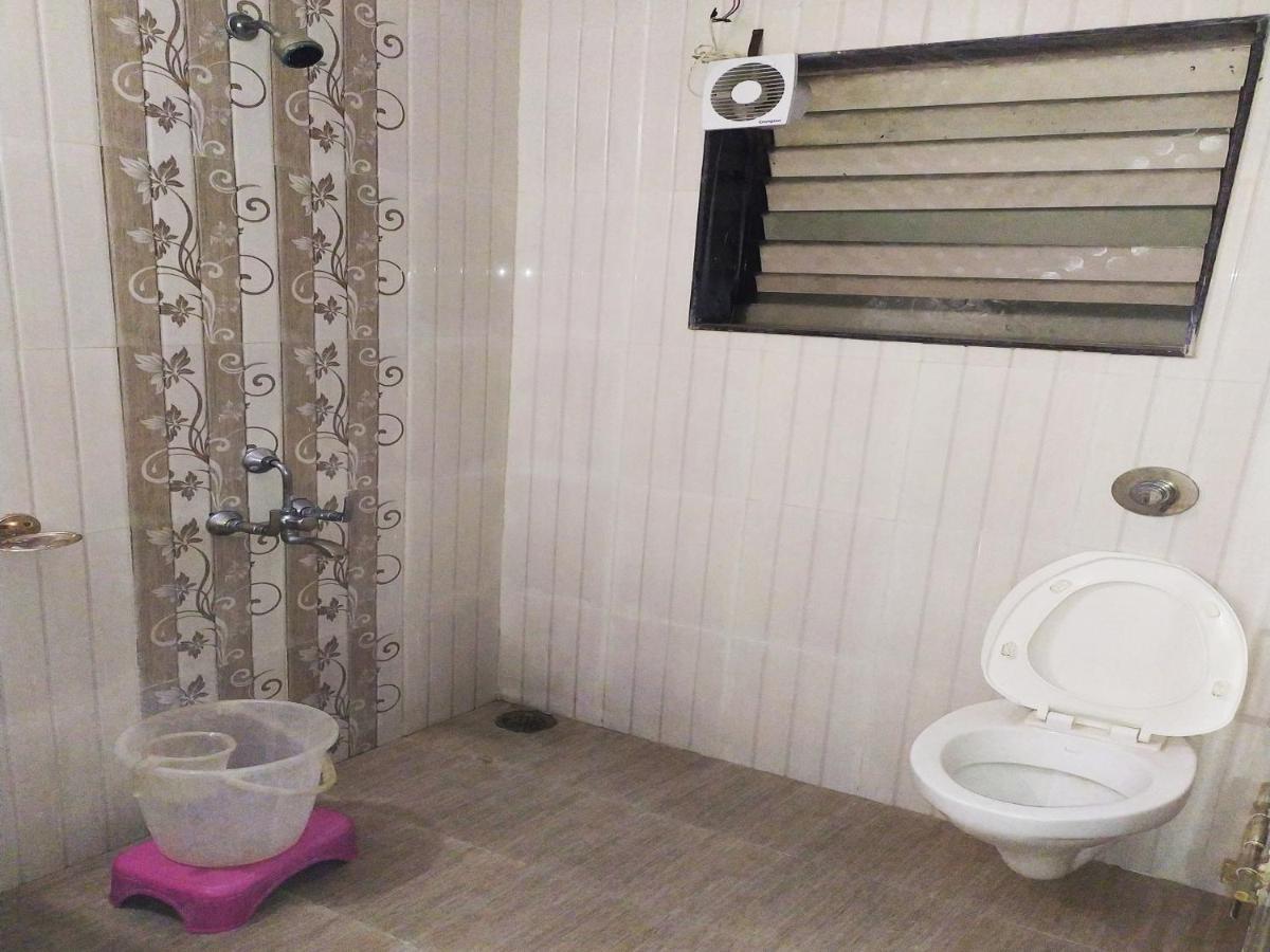 Hotel Wayfare Shirdi Ngoại thất bức ảnh