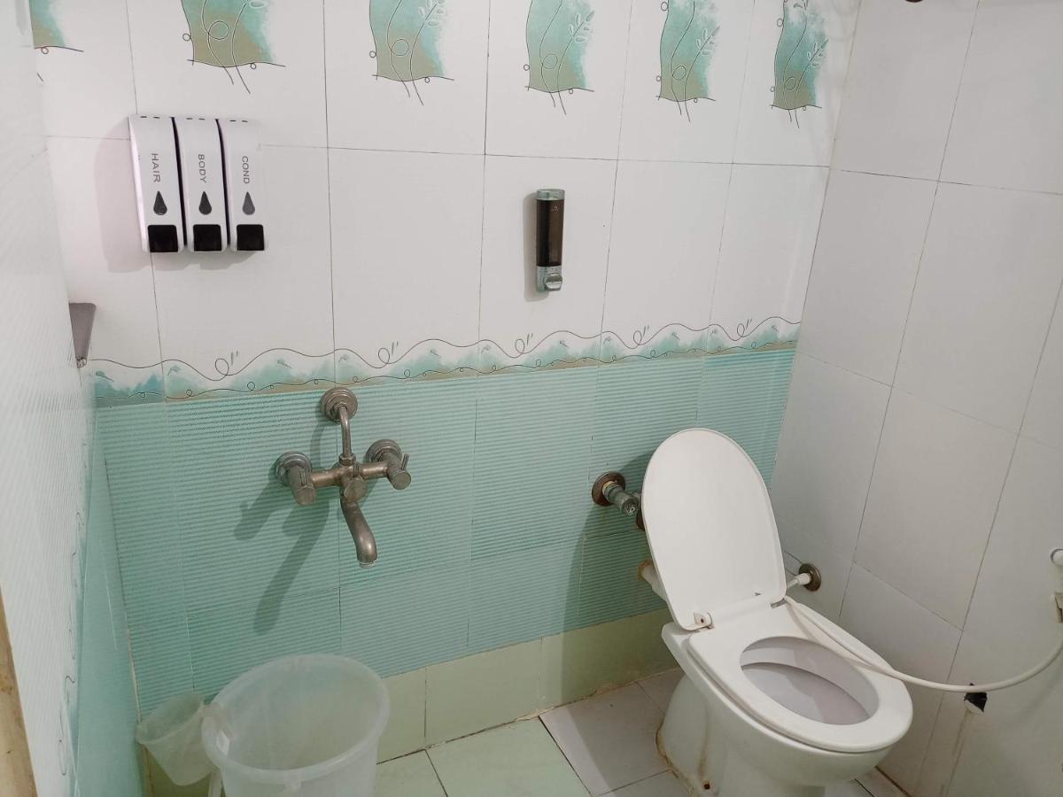 Hotel Wayfare Shirdi Ngoại thất bức ảnh