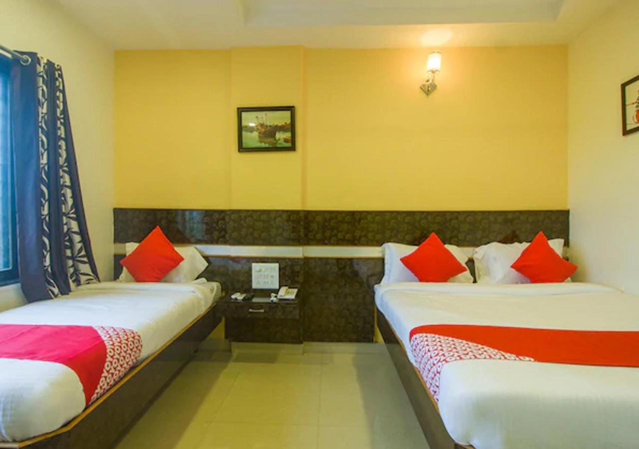Hotel Wayfare Shirdi Ngoại thất bức ảnh